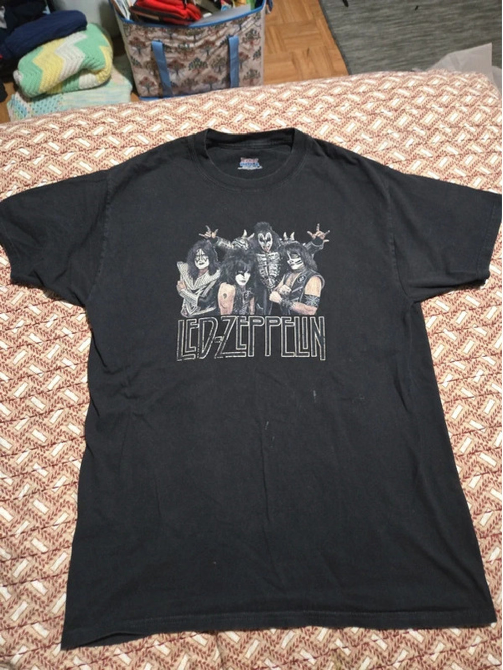 Led Zeppelin (kiss) parody tshirt size M mens